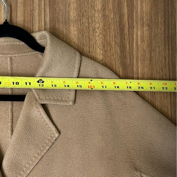 Cashmere Wool Coat - Picture 14 of 16